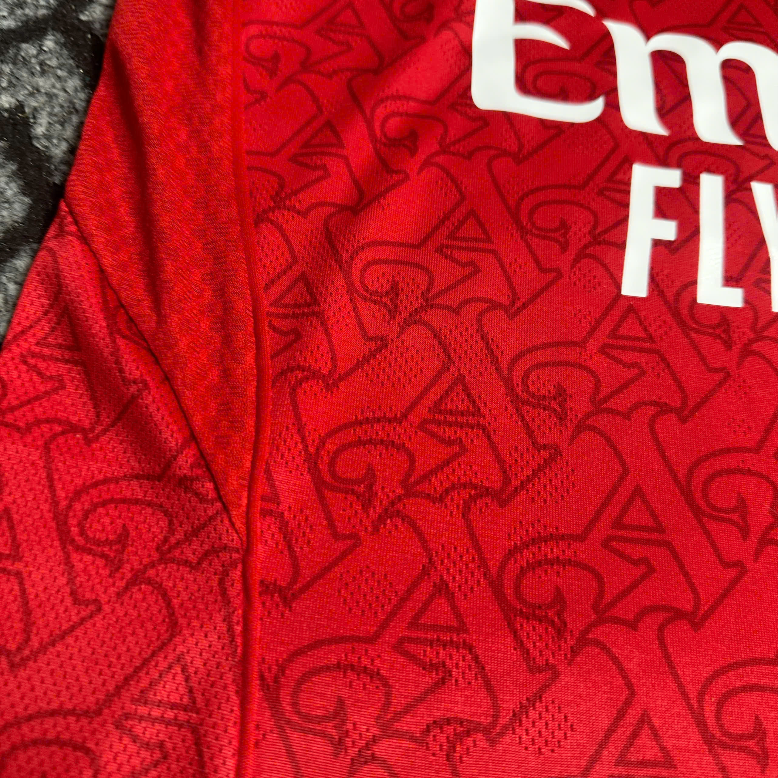 Arsenal 2025/2026 Home Set (Adults and Kids) image 2
