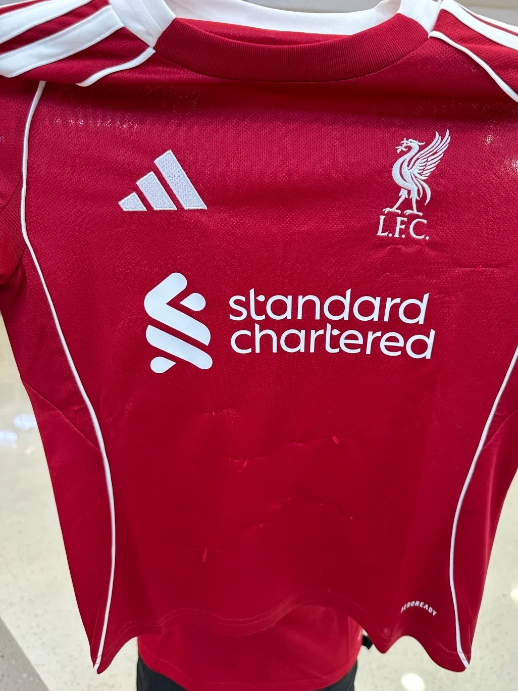 Liverpool red looks good, one small mark customer review